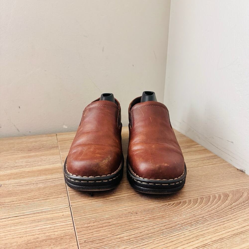 Eastland Newport Tan Leather Women’s Slip On Shoes Size 7 Wide - Picture 3 of 11